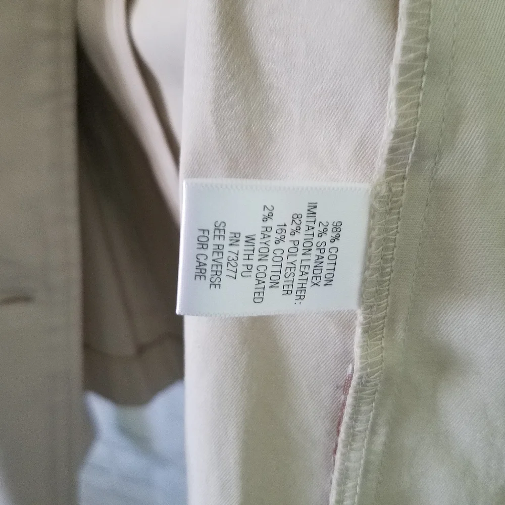 Dana Buchman Trenchcoat - Picture 4 of 6